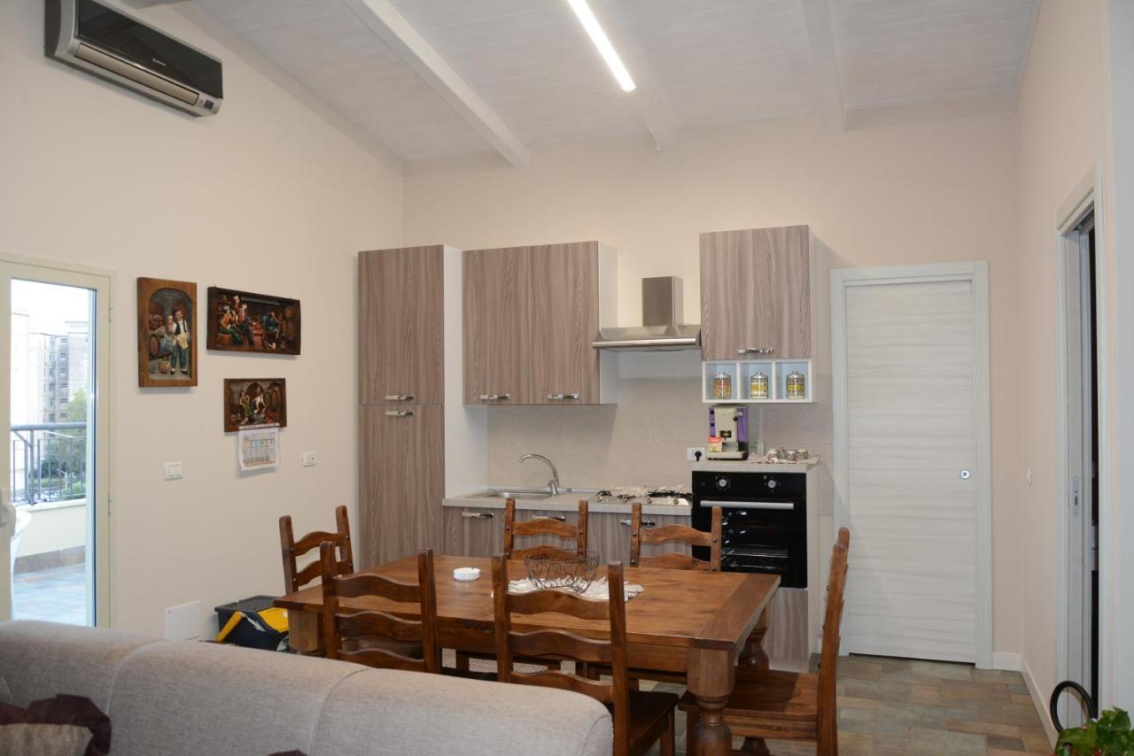 Xxxi Maggio Appartement Catánia Buitenkant foto